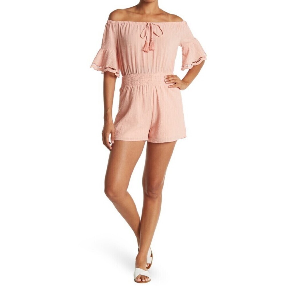 Lush women's Off-The-Shoulder Scalloped Romper Size M